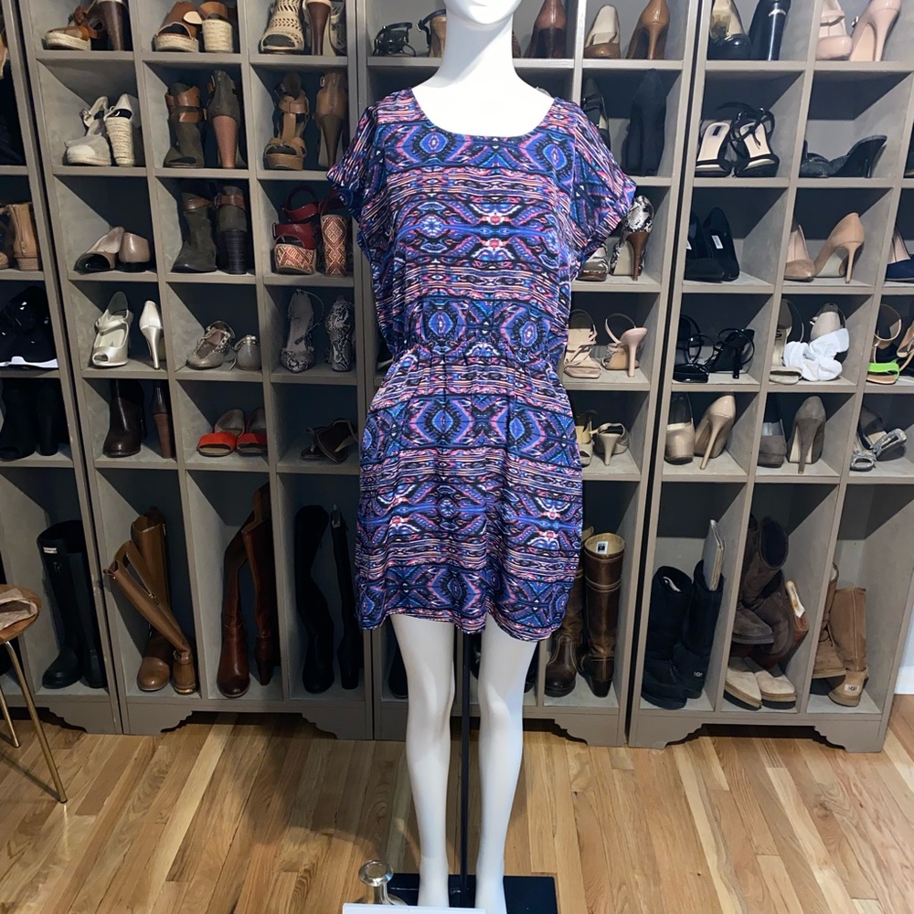 Casual mini dress featuring Aztec patterns